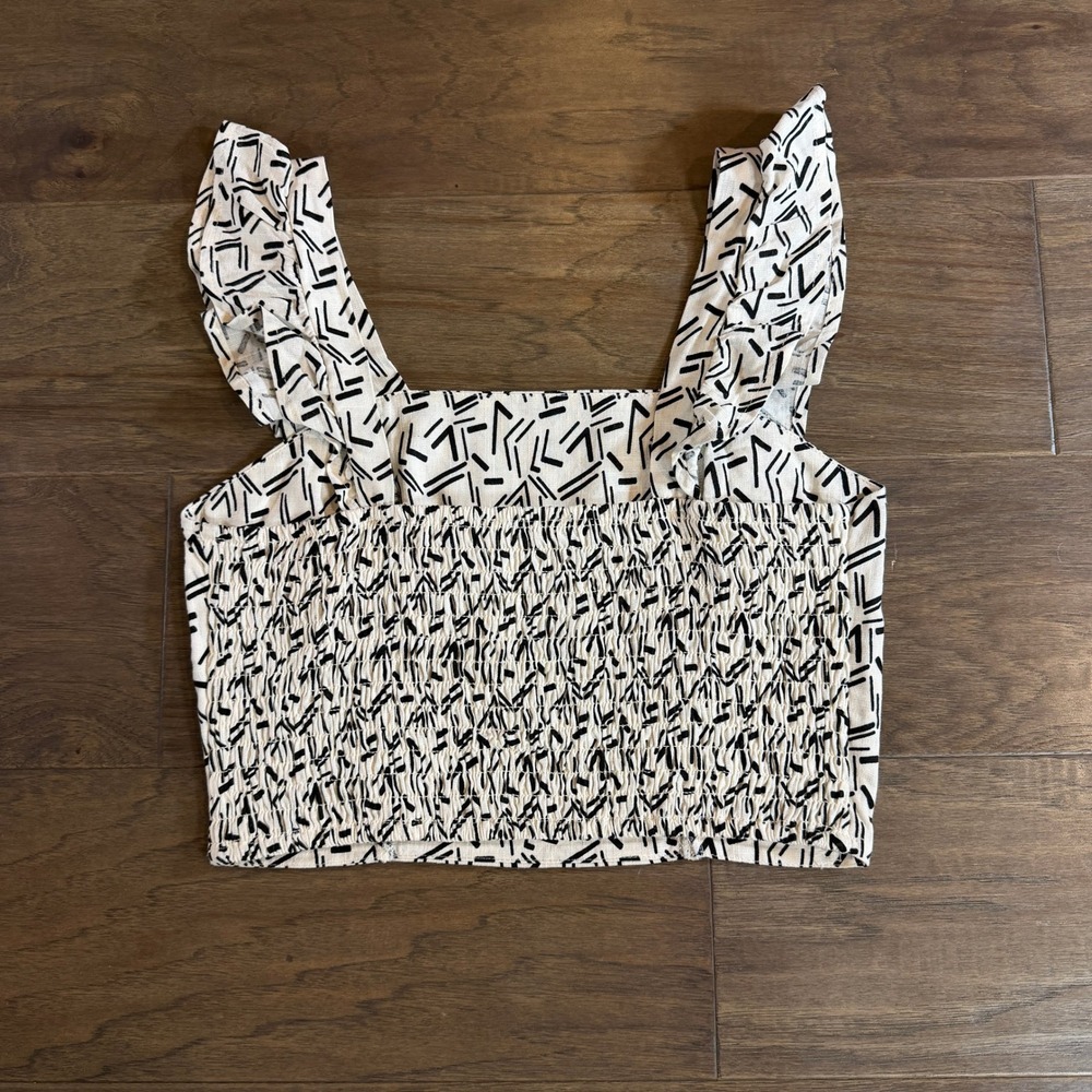 Monteau Los Angeles Women Black White Abstract Geometric Ruffle Crop Top Medium - Picture 3 of 5